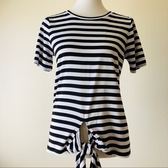 MICHAEL Michael Kors Tops - MICHAEL Michael Kors Black Stripe Front Tie Top